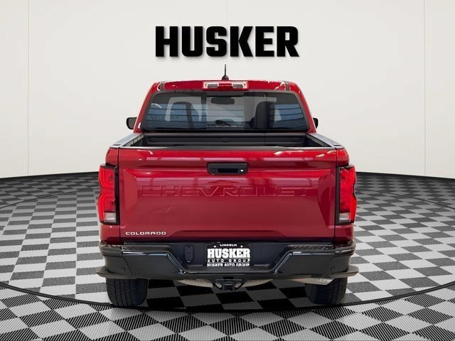 Certified 2024 Chevrolet Colorado Z71 w/ Z71 Convenience Package 2 AWD/4WD image 3