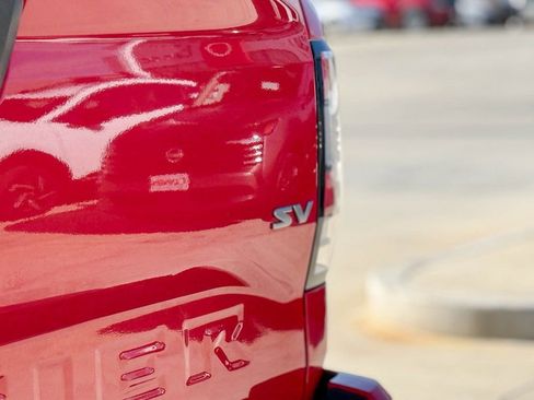 Used 2024 Nissan Frontier SV w/ SV Convenience Package image 7