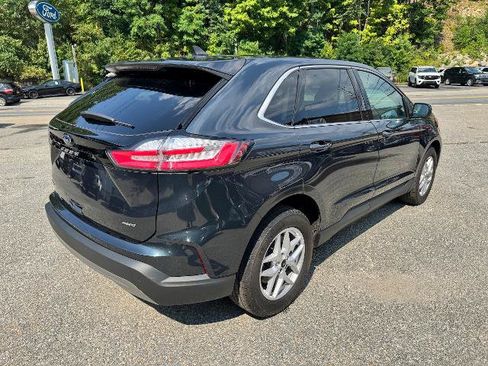 Certified 2023 Ford Edge SEL w/ Convenience Package AWD/4WD image 2