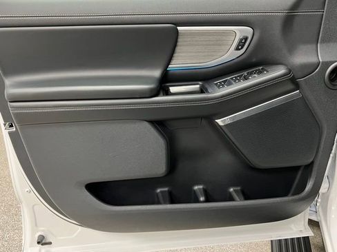 Used 2025 Ford Expedition Max Platinum image 24