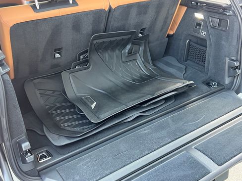 Used 2023 BMW X7 xDrive40i w/ Premium Package AWD/4WD image 23