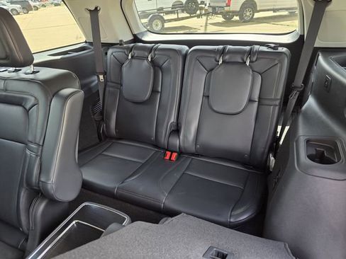 Used 2025 Lincoln Aviator Reserve w/ Luxury Package image 17