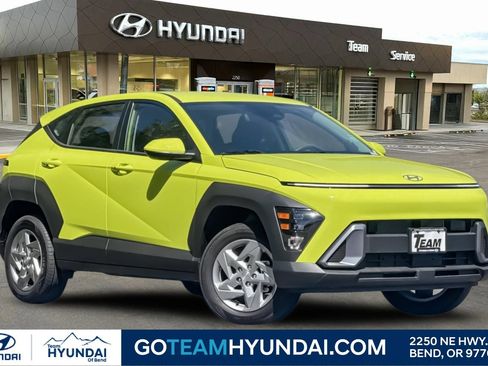 Used 2026 Hyundai Kona SE AWD/4WD image 1