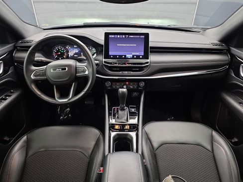 Used 2022 Jeep Compass Altitude w/ Convenience Group image 17