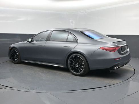 Used 2023 Mercedes-Benz S 580 4MATIC Sedan image 4