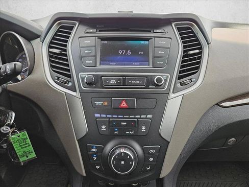 Used 2018 Hyundai Santa Fe Sport FWD image 15