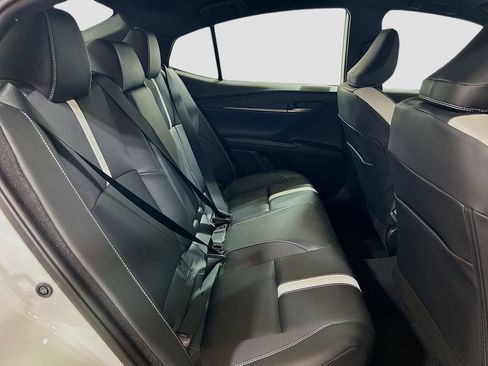 New 2026 Toyota Camry Hybrid FWD image 23