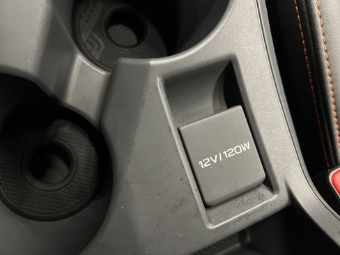 Used 2025 Subaru Crosstrek 2.5i Limited w/ Crosstrek Mirror Package image 29