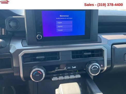 Used 2024 Toyota Tacoma SR5 AWD/4WD image 15