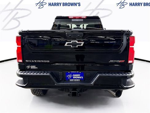 New 2026 Chevrolet Silverado 2500 ZR2 image 33