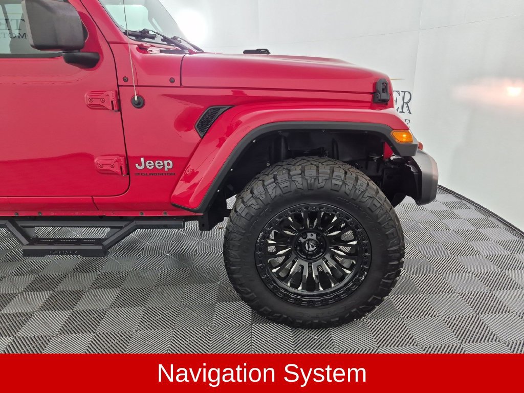 Used 2023 Jeep Gladiator Overland AWD/4WD image 11