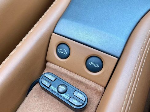 Used 2013 Ferrari 458 Spider image 74