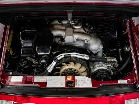 Used 1997 Porsche 911 Carrera RWD image 42