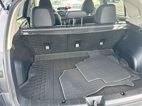 Used 2022 Subaru Crosstrek 2.5i Limited w/ Moonroof Package 2 image 9