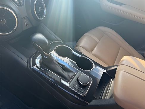 Used 2021 Chevrolet Blazer Premier w/ Driver Confidence II Package image 13