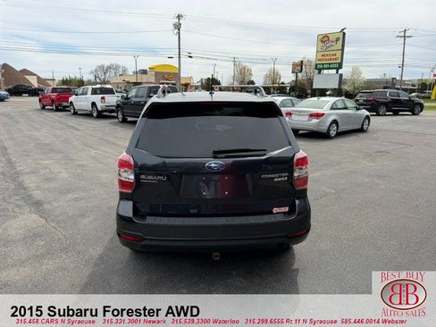 Used 2015 Subaru Forester 2.5i Limited AWD/4WD image 12