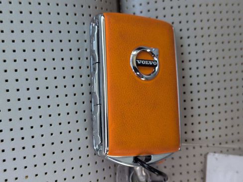 Used 2021 Volvo XC60 T5 Inscription w/ Advanced Package image 36