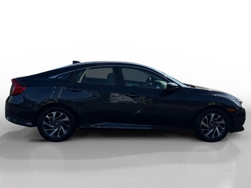 Used 2018 Honda Civic EX image 6