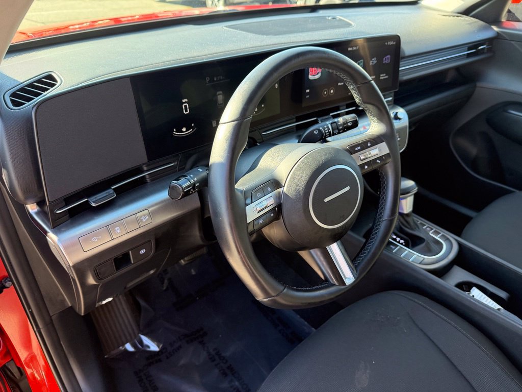 Certified 2024 Hyundai Kona SEL AWD/4WD image 20