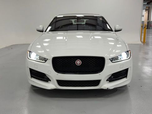 Used 2017 Jaguar XE R-Sport image 6