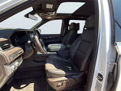 Used 2021 GMC Yukon Denali AWD/4WD image 18