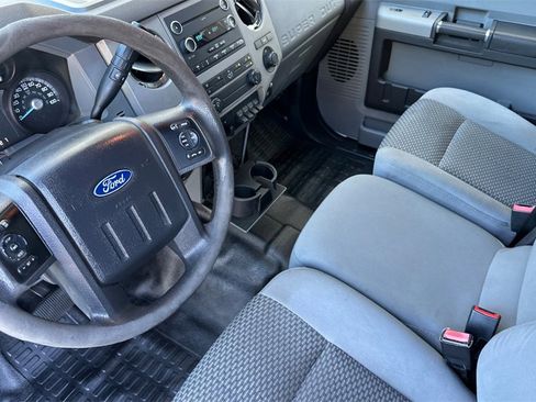 Used 2013 Ford F550 2WD Crew Cab Super Duty w/ Payload Upgrade Pkg image 10