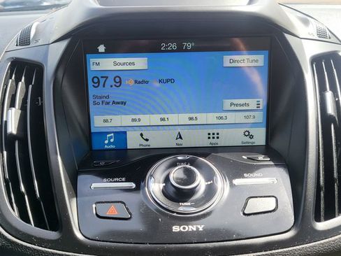 Used 2019 Ford Escape Titanium image 34