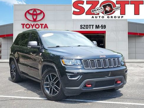 Used 2021 Jeep Grand Cherokee Trailhawk AWD/4WD image 1