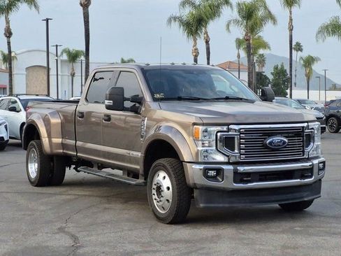 Used 2021 Ford F450 XLT w/ XLT Value Package AWD/4WD image 3