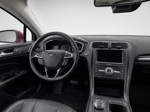 Certified 2019 Ford Fusion Titanium FWD image 16