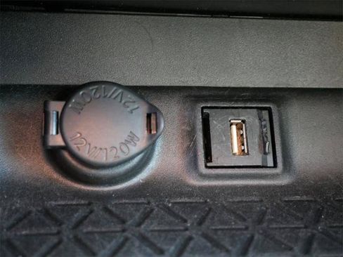 Certified 2021 Toyota RAV4 XLE AWD/4WD image 19