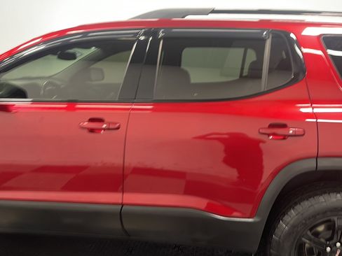 Used 2022 GMC Acadia AT4 w/ Technology Package AWD/4WD image 13