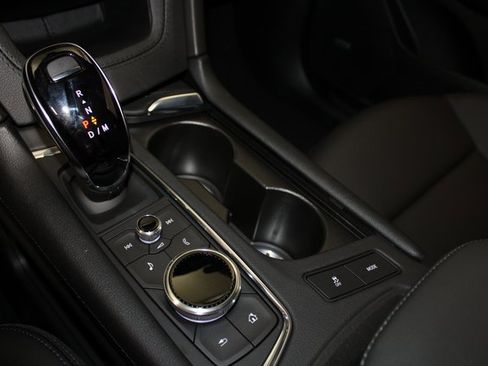 New 2025 Cadillac XT5 Luxury image 12