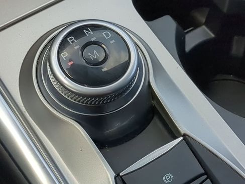 Used 2020 Ford Explorer XLT w/ Equipment Group 202A image 29