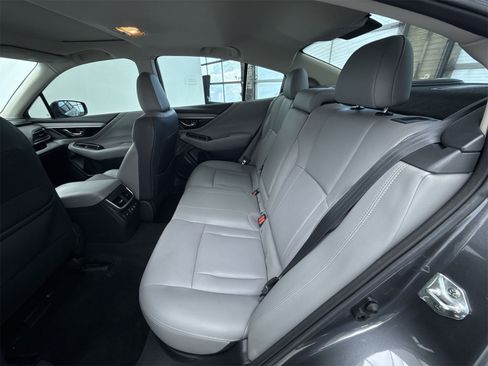 Used 2022 Subaru Legacy Limited image 43