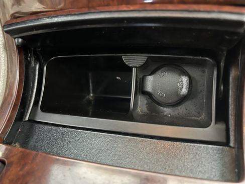 Used 2006 Buick Lucerne CXS w/ Driver Confidence Package FWD image 21