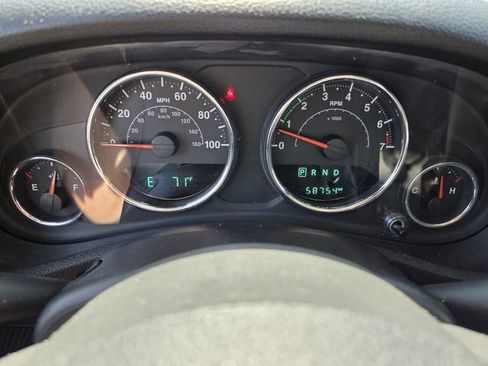 Used 2015 Jeep Wrangler Unlimited Sport AWD/4WD image 22