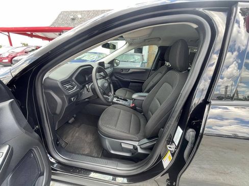 Used 2025 Ford Escape Active FWD image 11