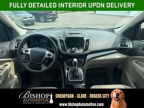 Used 2014 Ford Escape Titanium AWD/4WD image 3