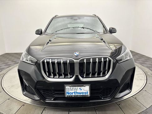 Used 2023 BMW X1 xDrive28i w/ M Sport Package AWD/4WD image 14