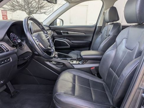 Used 2022 Kia Telluride EX w/ Towing Package image 27