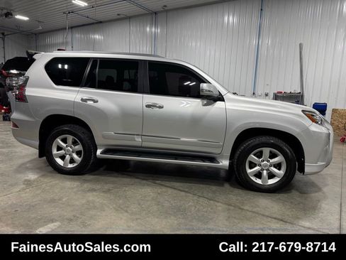 Used 2016 Lexus GX 460 image 25