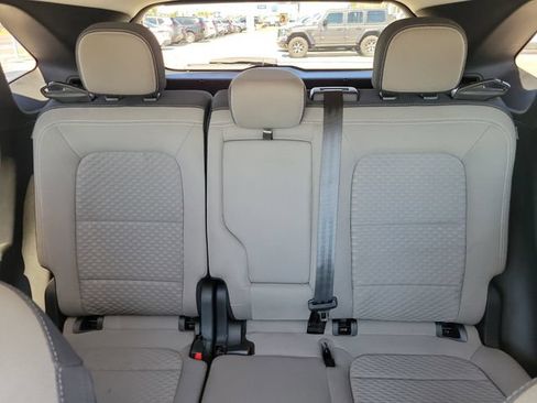 Used 2021 Ford Escape SE w/ Convenience Package FWD image 17