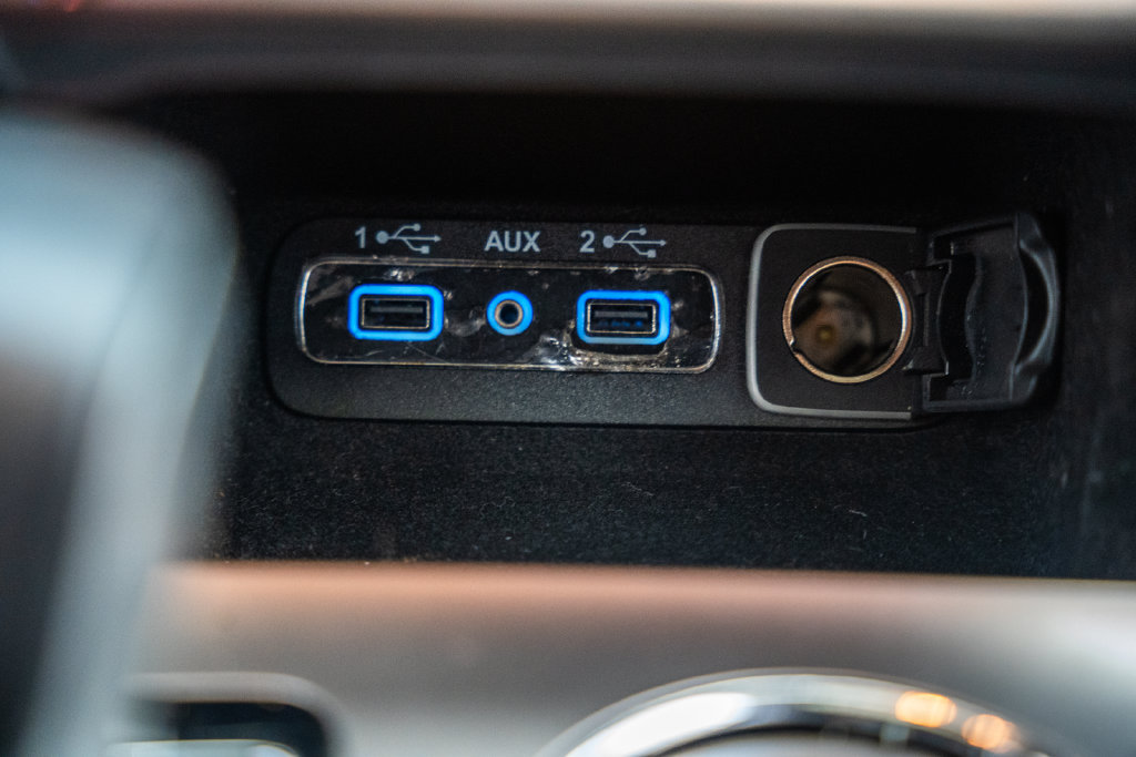 Used 2019 Jeep Grand Cherokee Altitude AWD/4WD image 27
