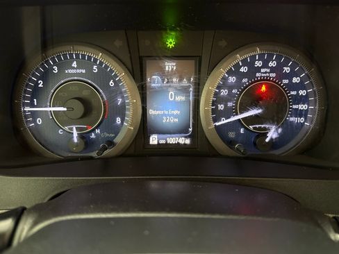 Used 2018 Toyota Sienna LE FWD image 14