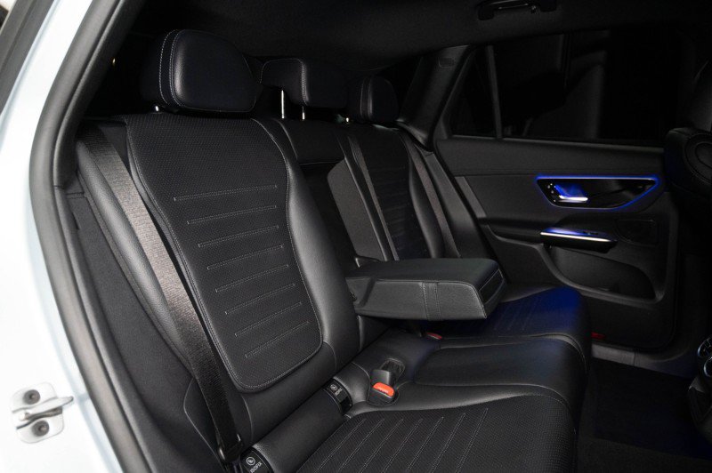 Certified 2026 Mercedes-Benz GLC 300 image 14