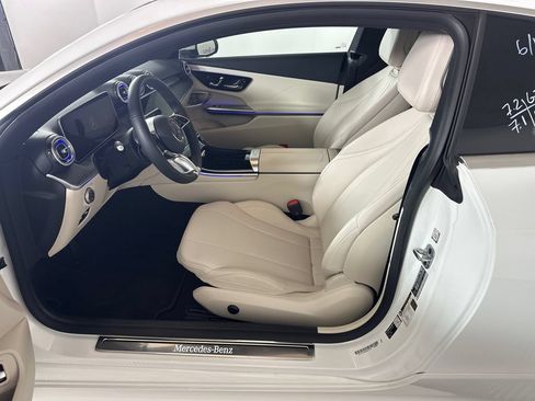 Used 2026 Mercedes-Benz CLE 300 4MATIC Coupe image 3