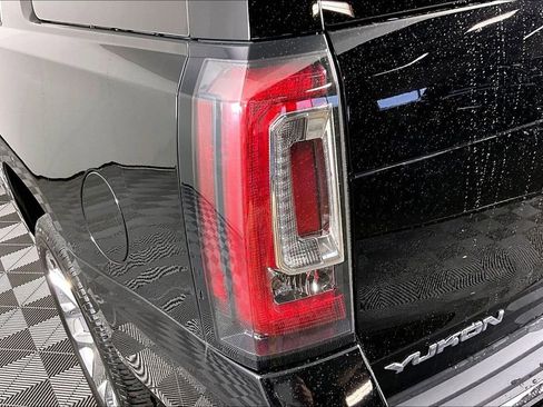 Certified 2019 GMC Yukon Denali w/ Denali Ultimate Package AWD/4WD image 22
