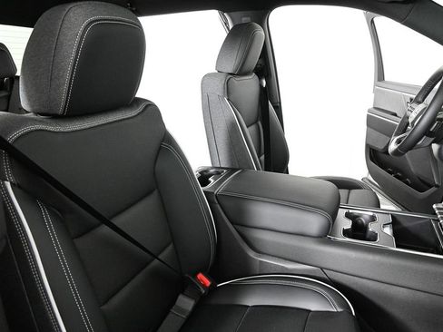 New 2026 GMC Sierra EV Elevation image 21