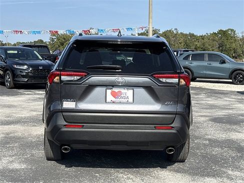 Used 2023 Toyota RAV4 XLE image 6